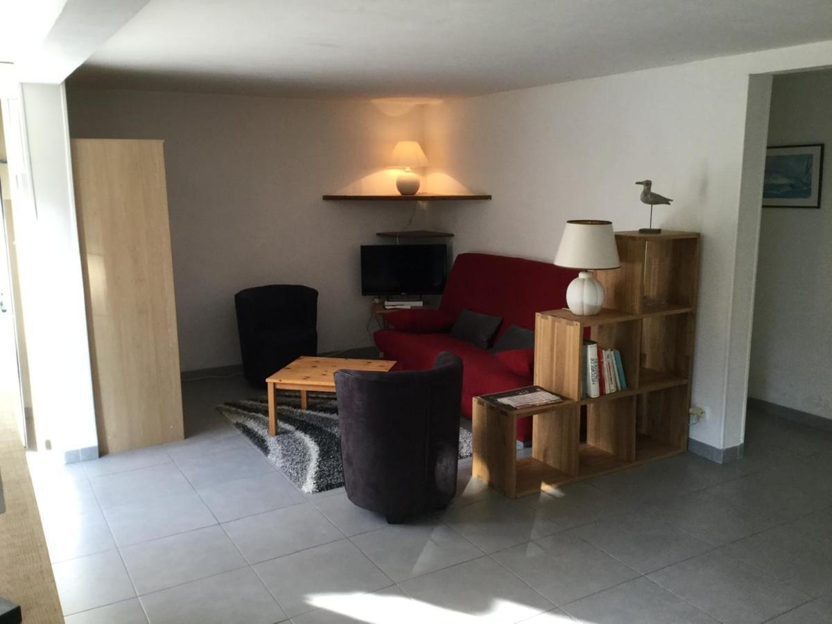 Apartment Fond De Jardin Rez-de-chaussee